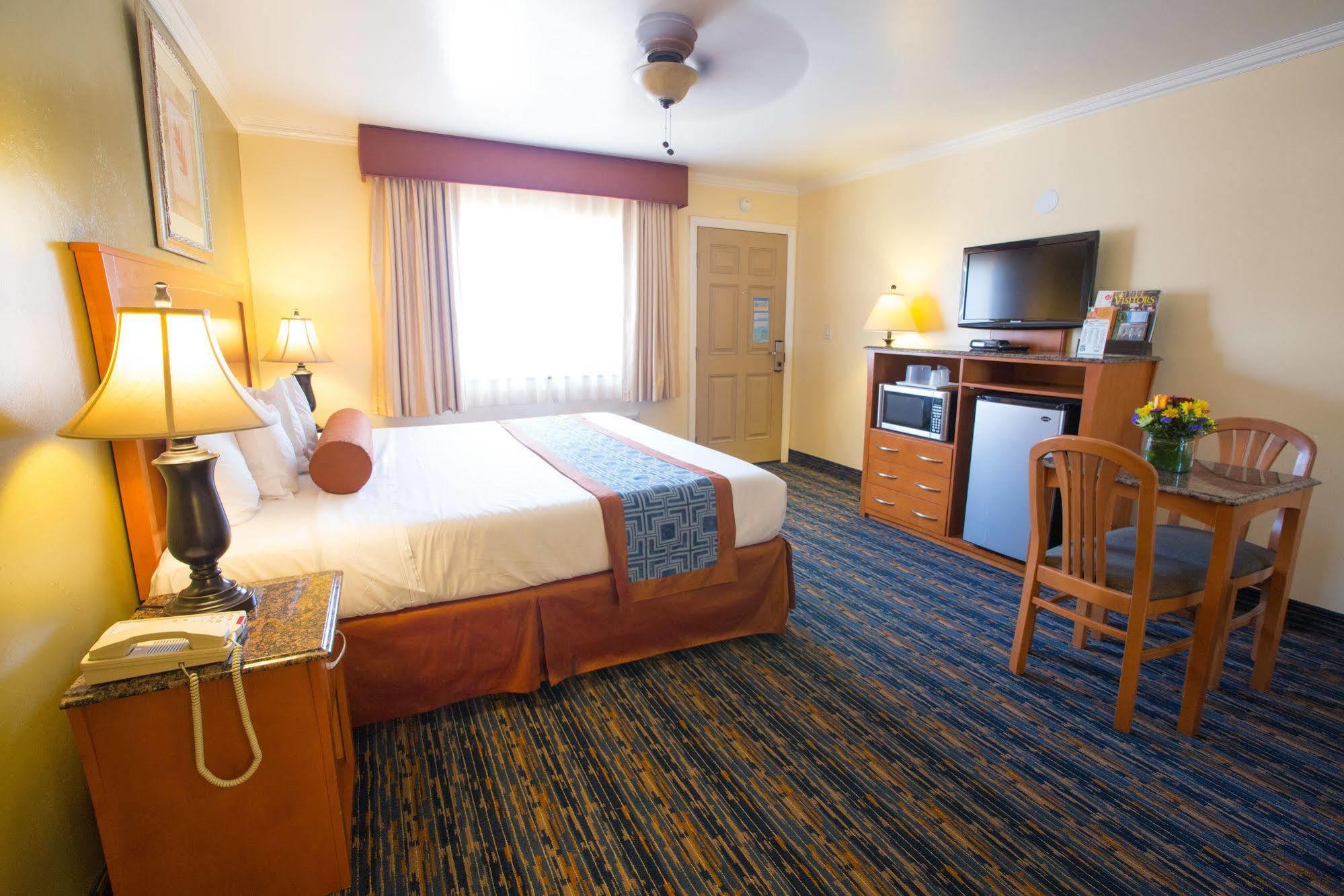 Beachwalker Inn & Suites Pismo Beach Zewnętrze zdjęcie